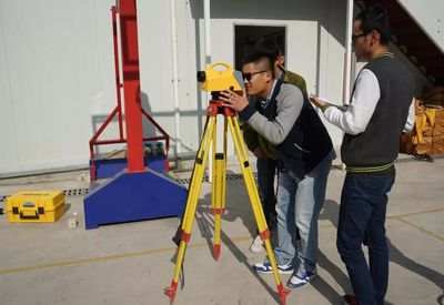 二公司2017年職工施工測(cè)量技能比武大賽技術(shù)檢測(cè)紀(jì)實(shí)